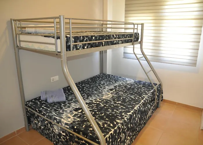 Estrella Blanca I, 2 Dormitorios, By Bookindenia *